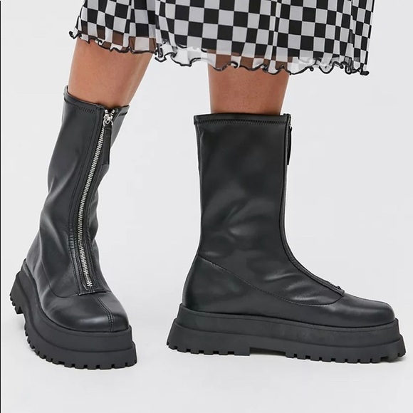 Urban Outfitters Shoes - New 💗 Urban outfitters UO Zola Zip Platform Boot